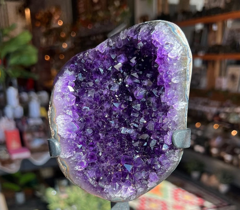 Purple amethyst gemstone for February birthstone in elegant jewelry, representing calmness and clarity