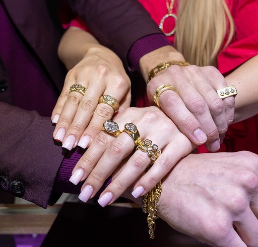Modern yellow gold jewelry collection featuring chunky chains, sculptural designs, and contemporary luxury craftsmanship.